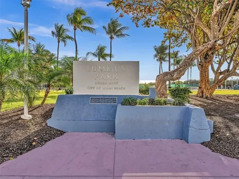 1052 Ocean Drive Miami Beach FL 33139