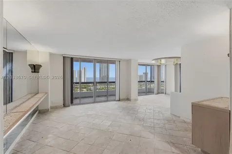19195 NE 36th Court Aventura FL 33180