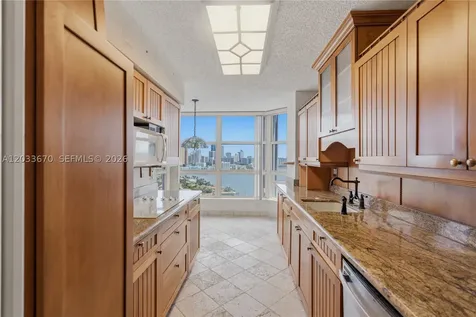 19195 NE 36th Court Aventura FL 33180