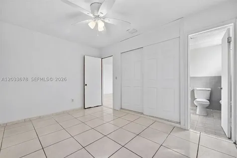 20 E 52nd Place Hialeah FL 33013
