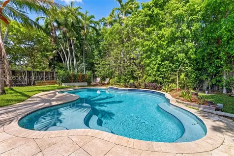 5314 Alton Road Miami Beach FL 33140