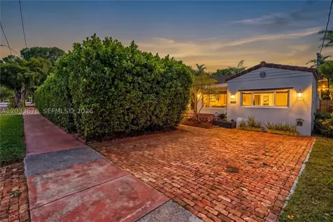 5314 Alton Road Miami Beach FL 33140