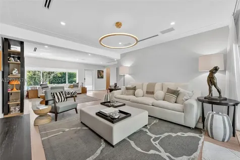 5314 Alton Road Miami Beach FL 33140