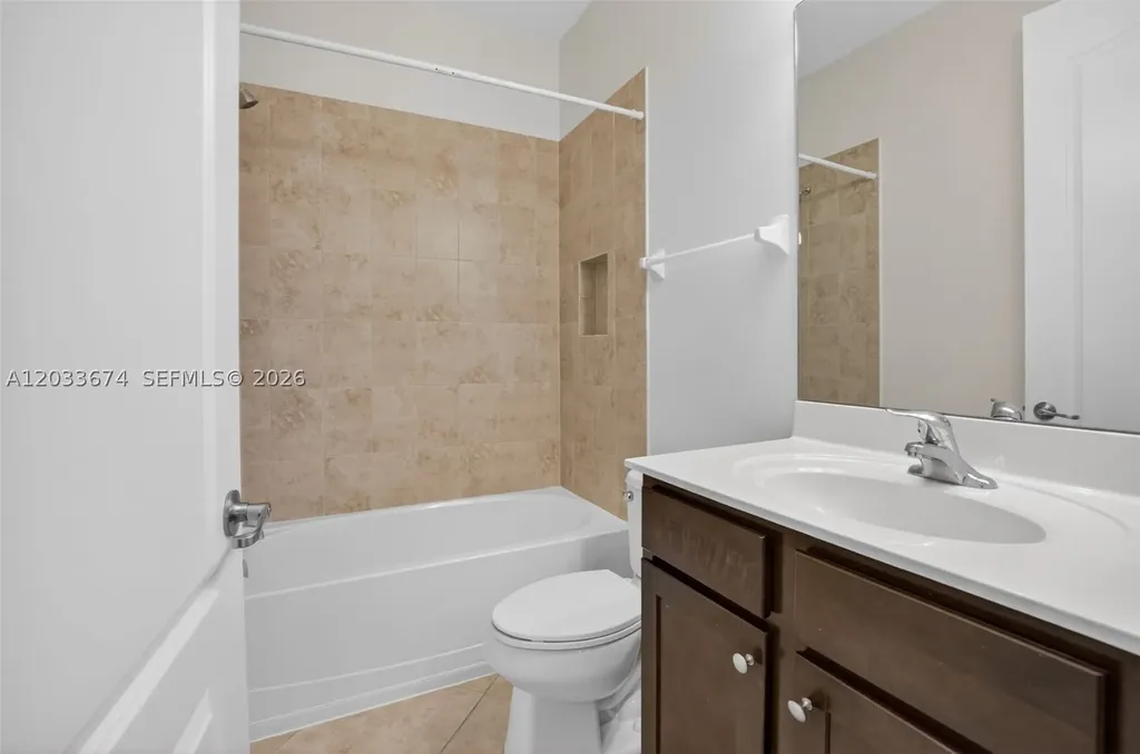 5836 Sandbirch Way Lake Worth FL 33463