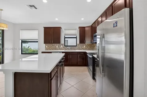 5836 Sandbirch Way Lake Worth FL 33463