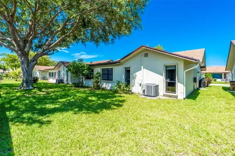 1726 SW 20th Terrace Deerfield Beach FL 33442