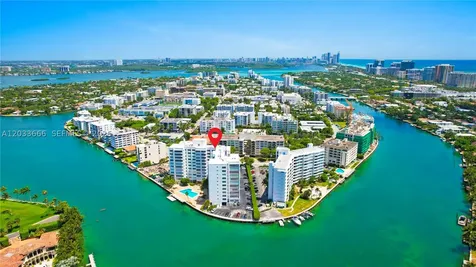 9102 W Bay Harbor Drive Bay Harbor Islands FL 33154
