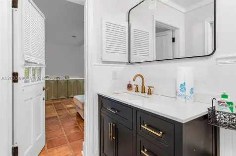 680 El Dorado Parkway Plantation FL 33317