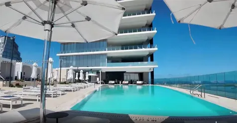 300 Biscayne Blvd Way Miami FL 33131