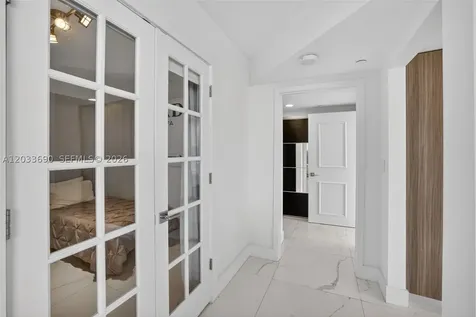 1000 Island Boulevard Aventura FL 33160