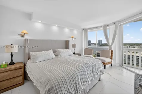 1000 Island Boulevard Aventura FL 33160