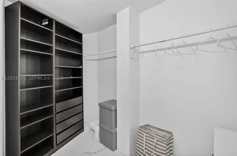 1000 Island Boulevard Aventura FL 33160