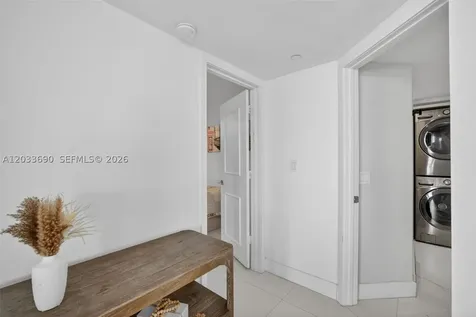 1000 Island Boulevard Aventura FL 33160
