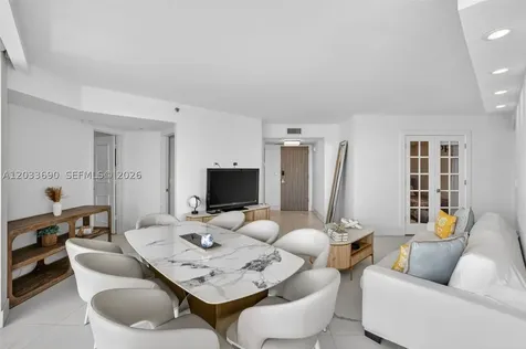 1000 Island Boulevard Aventura FL 33160