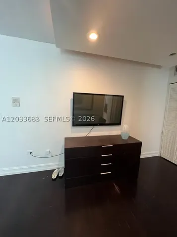 1555 Pennsylvania Avenue Miami Beach FL 33139