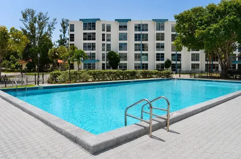 17570 Atlantic Boulevard Sunny Isles Beach FL 33160