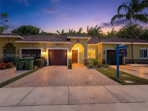 3204 NE 11th Drive Homestead FL 33033