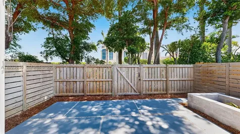 3204 NE 11th Drive Homestead FL 33033