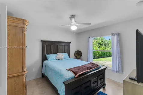 2009 SW 36th Terrace Cape Coral FL 33914
