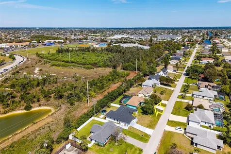 2009 SW 36th Terrace Cape Coral FL 33914