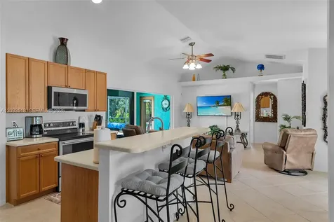 2009 SW 36th Terrace Cape Coral FL 33914