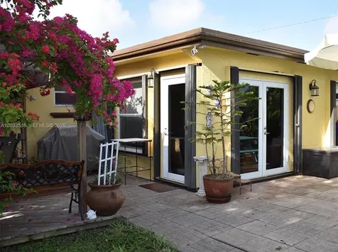 4415 Tyler Street Hollywood FL 33021