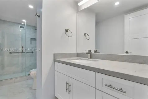 600 Parkview Drive Hallandale Beach FL 33009