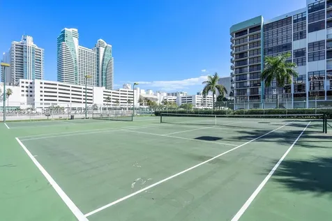600 Parkview Drive Hallandale Beach FL 33009