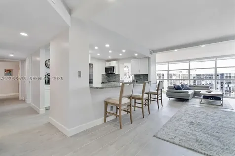 600 Parkview Drive Hallandale Beach FL 33009