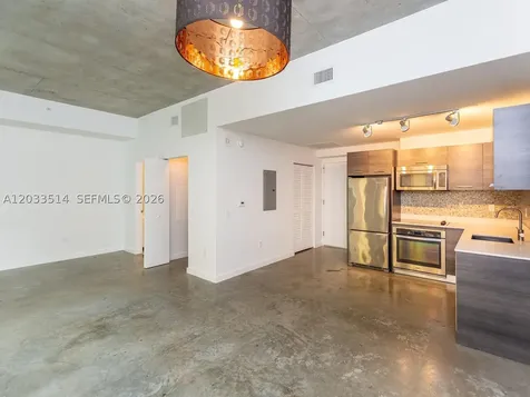 151 SE 1st Street Miami FL 33131