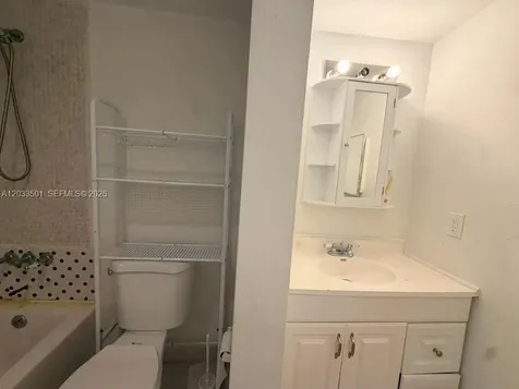 274 NE 141st Street Miami FL 33161