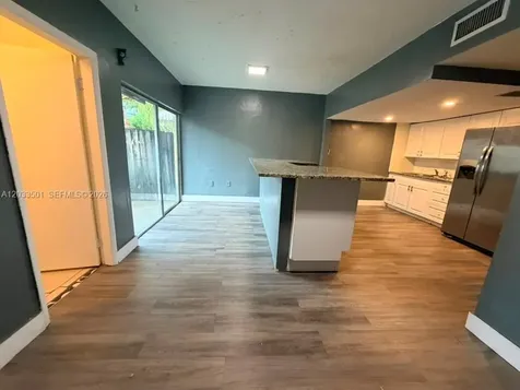 274 NE 141st Street Miami FL 33161
