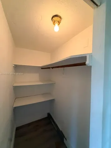 274 NE 141st Street Miami FL 33161