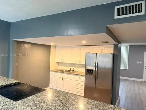 274 NE 141st Street Miami FL 33161