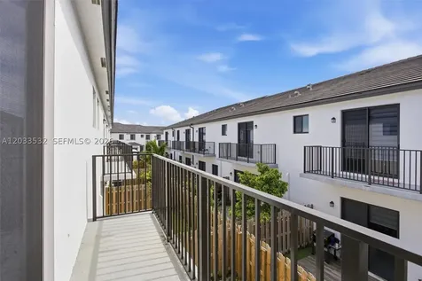 13642 SW 157th Place Miami FL 33196