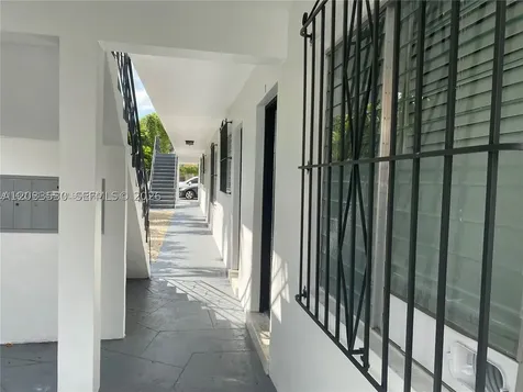 1168 SW 3rd Street Miami FL 33130