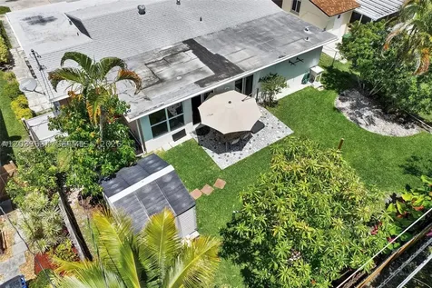 814 NE 4th Street Hallandale Beach FL 33009