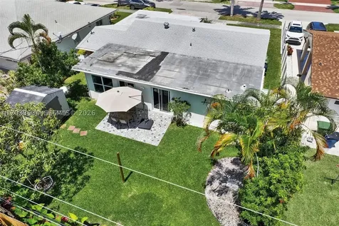 814 NE 4th Street Hallandale Beach FL 33009