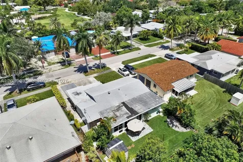 814 NE 4th Street Hallandale Beach FL 33009