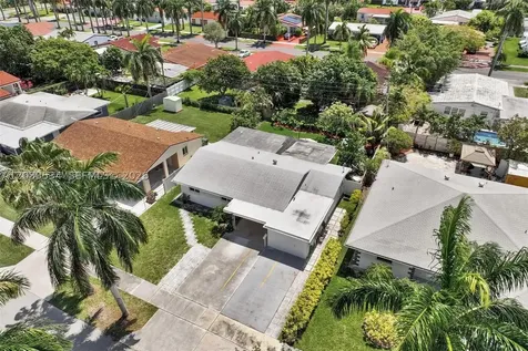 814 NE 4th Street Hallandale Beach FL 33009