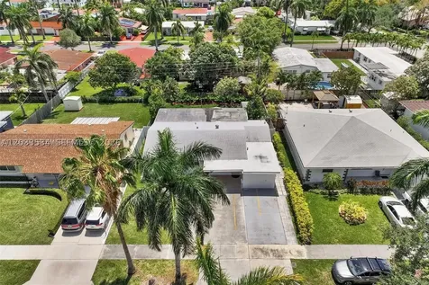 814 NE 4th Street Hallandale Beach FL 33009