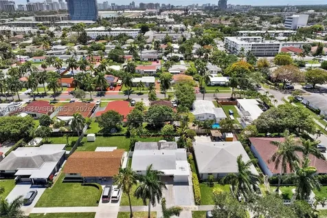 814 NE 4th Street Hallandale Beach FL 33009