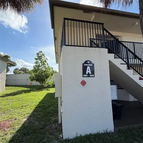 4016 Lakeside Drive Tamarac FL 33319