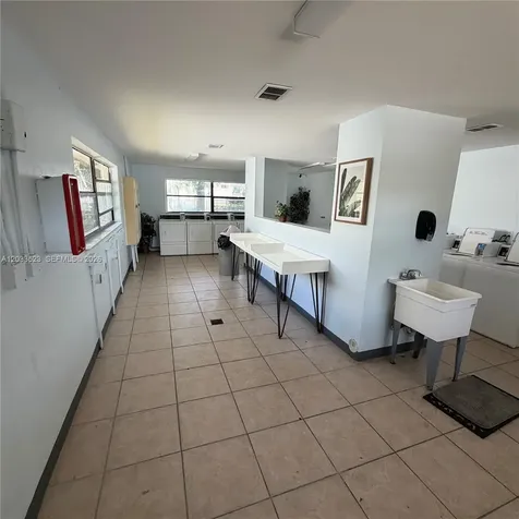 4016 Lakeside Drive Tamarac FL 33319