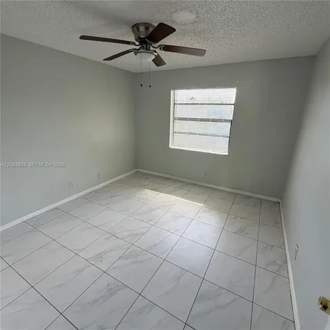 4016 Lakeside Drive Tamarac FL 33319