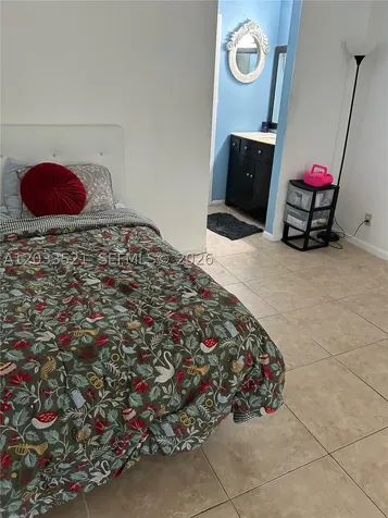 201 Lake Pointe Drive Oakland Park FL 33309