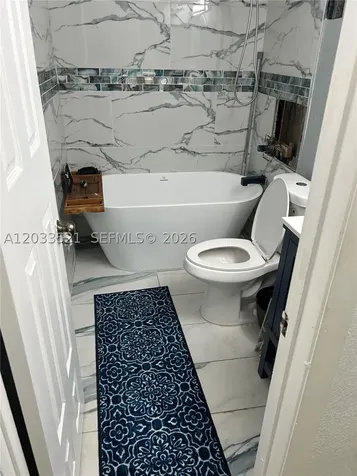 201 Lake Pointe Drive Oakland Park FL 33309