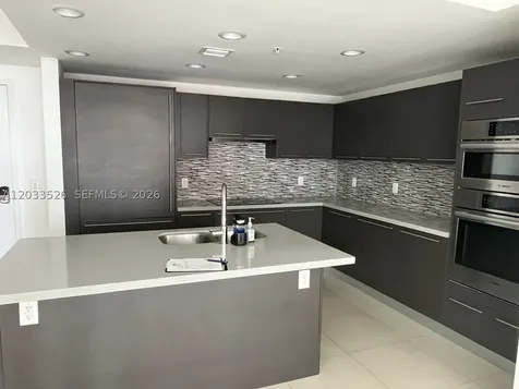 7825 NW 107th Avenue Doral FL 33178