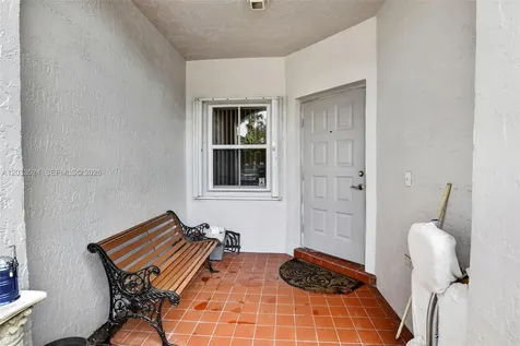 Pembroke Pines FL 33027