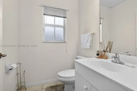 Pembroke Pines FL 33027